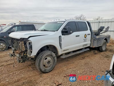 2024 FORD F350 SUPER DUTY FLATBED TRUCK 1FT8W3DT6REF29525 - główne zdjęcie licytacji z USA - miniatura