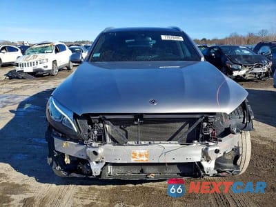 Piąte zdjęcie samochodu w środku: 2019 MERCEDES-BENZ GLC 300 4MATIC VIN:WDC0G4KB6KF668199 - miniatura