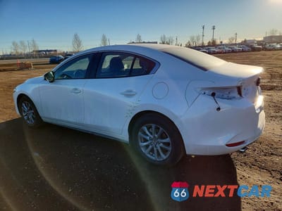 Drugie zdjęcie samochodu z przodu: 2025 MAZDA 3 SELECT SPORT VIN:JM1BPABMXS1798353 - miniatura