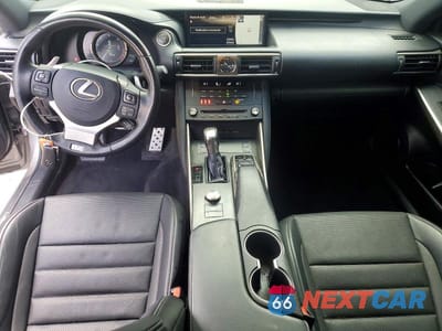 Zdjęcie 8 z 11 samochodu: 2019 LEXUS IS 350 BASE VIN:JTHCZ1D25K5016252 - miniatura
