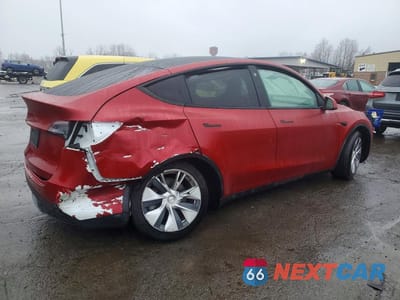 Trzecie zdjęcie samochodu z tyłu: 2021 TESLA MODEL Y VIN:5YJYGDEEXMF073278 - miniatura