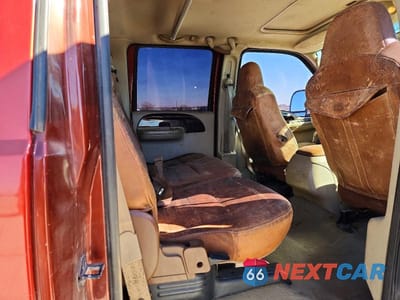 Zdjęcie 10 z 11 samochodu: 2005 FORD F250 SUPER DUTY VIN:1FTSW21P25EA48639 - miniatura