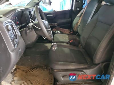 Zdjęcie 7 z 11 samochodu: 2022 CHEVROLET SILVERADO K1500 TRAIL BOSS CUSTOM VIN:3GCPDCED4NG580310 - miniatura