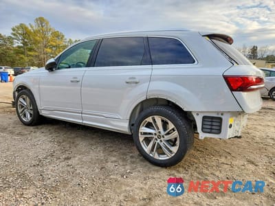 Drugie zdjęcie samochodu z przodu: 2023 AUDI Q7 PREMIUM PLUS VIN:WA1LXBF72PD014844 - miniatura