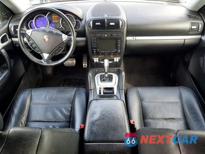 Zdjęcie 8 z 12 samochodu: 2005 PORSCHE CAYENNE S VIN:WP1AB29P25LA66547 - miniatura