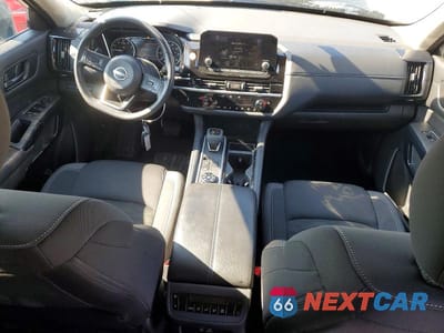 Zdjęcie 8 z 13 samochodu: 2025 NISSAN PATHFINDER SV VIN:5N1DR3BCXSC237057 - miniatura