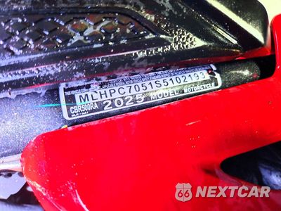 Zdjęcie 8 z 8 samochodu: 2025 HONDA CBR500 RA VIN:MLHPC7051S5102193 - miniatura