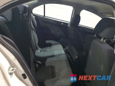 Zdjęcie 10 z 11 samochodu: 2016 MITSUBISHI LANCER VIN:JA32U2FU4GU011040 - miniatura