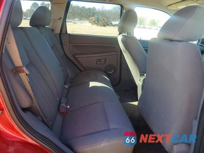 Zdjęcie 11 z 12 samochodu: 2005 JEEP GRAND CHEROKEE LAREDO VIN:1J4GS48K35C585047 - miniatura