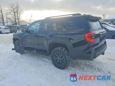 Drugie zdjęcie samochodu z przodu: 2025 TOYOTA 4RUNNER SR5 VIN:JTEVA5BR0S5043525 - miniatura