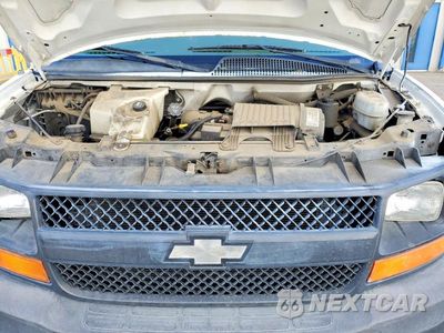 Zdjęcie 12 z 13 samochodu: 2005 CHEVROLET EXPRESS CARGO VIN:1GAHG39U751254773 - miniatura