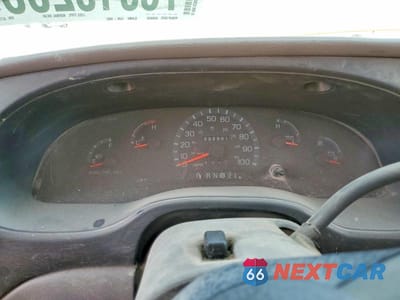 Zdjęcie 8 z 10 samochodu: 2001 FORD ECONOLINE VIN:1FDWE35F91HA77510 - miniatura