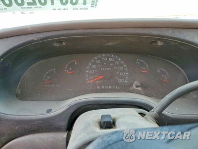 Zdjęcie 8 z 10 samochodu: 2001 FORD ECONOLINE VIN:1FDWE35F91HA77510 - miniatura