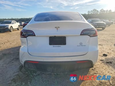 Zdjęcie 6 z 13 samochodu: 2022 TESLA MODEL Y VIN:7SAYGDEE3NF461716 - miniatura