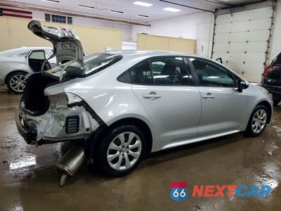 Trzecie zdjęcie samochodu z tyłu: 2025 TOYOTA COROLLA LE VIN:5YFB4MDE9SP275112 - miniatura