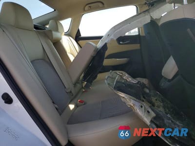 Zdjęcie 10 z 12 samochodu: 2020 HONDA CLARITY VIN:JHMZC5F18LC001474 - miniatura