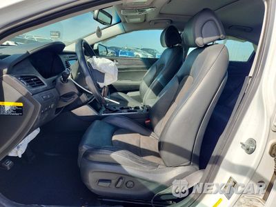 Zdjęcie 7 z 14 samochodu: 2016 HYUNDAI SONATA SPORT VIN:5NPE34AF8GH313186 - miniatura