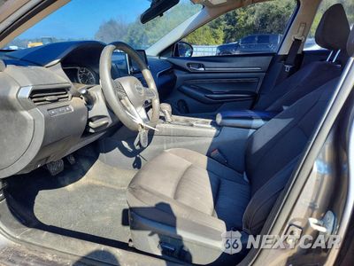 Zdjęcie 7 z 13 samochodu: 2019 NISSAN ALTIMA 2.5 S VIN:1N4BL4BV6KC230021 - miniatura