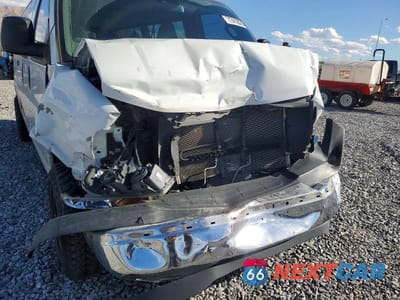 Zdjęcie 9 z 10 samochodu: 2019 CHEVROLET EXPRESS G3500 LT VIN:1GAZGPFG1K1206921 - miniatura