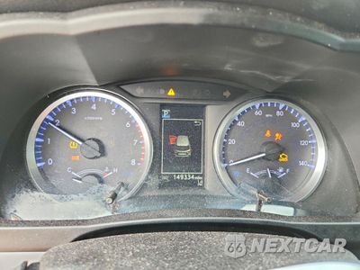 Zdjęcie 9 z 13 samochodu: 2019 TOYOTA HIGHLANDER LE VIN:5TDZARFH9KS043130 - miniatura