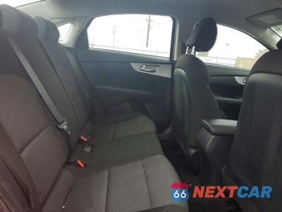 Zdjęcie 10 z 12 samochodu: 2024 KIA FORTE LXS VIN:3KPF24AD1RE742215 - miniatura