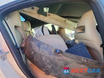 Zdjęcie 10 z 11 samochodu: 2018 MERCEDES-BENZ CLA 250 VIN:WDDSJ4EB2JN562354 - miniatura