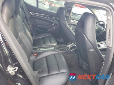 Zdjęcie 10 z 12 samochodu: 2016 PORSCHE PANAMERA S VIN:WP0AB2A79GL050538 - miniatura