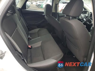 Zdjęcie 10 z 12 samochodu: 2014 FORD FOCUS SE VIN:1FADP3F22EL268129 - miniatura