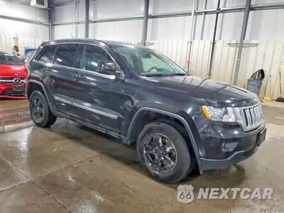 Czwarte zdjęcie samochodu z boku: 2012 JEEP GRAND CHEROKEE LAREDO VIN:1C4RJFAG5CC325684 - miniatura