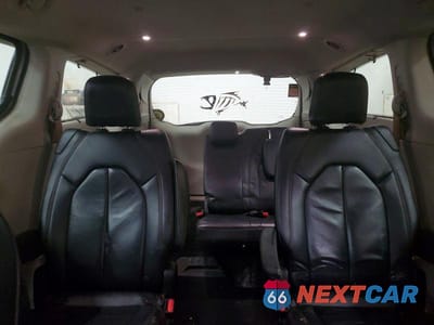 Zdjęcie 10 z 13 samochodu: 2018 CHRYSLER PACIFICA TOURING L VIN:2C4RC1BG3JR112197 - miniatura