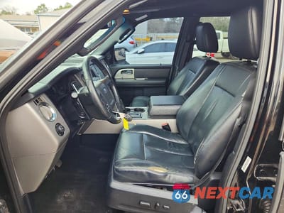 Zdjęcie 7 z 13 samochodu: 2017 FORD EXPEDITION XLT VIN:1FMJU1HT0HEA38576 - miniatura