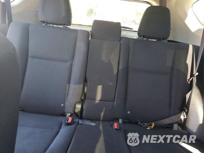 Zdjęcie 10 z 14 samochodu: 2017 TOYOTA RAV4 LE VIN:JTMZFREV4HJ721913 - miniatura
