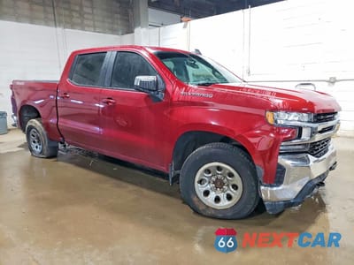 Czwarte zdjęcie samochodu z boku: 2019 CHEVROLET SILVERADO K1500 LT VIN:1GCUYDED9KZ128183 - miniatura