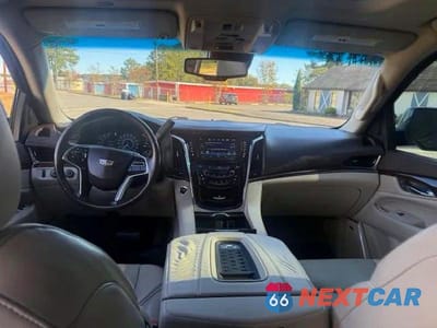 Zdjęcie 9 z 10 samochodu: 2016 CADILLAC ESCALADE LUXURY VIN:1GYS4BKJXGR177458 - miniatura