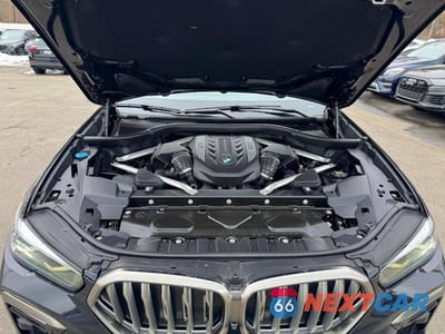 Zdjęcie 8 z 10 samochodu: 2020 BMW X6 M50I VIN:5UXCY8C08L9B21442 - miniatura