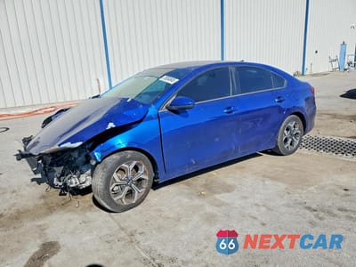 2019 KIA FORTE LXS 3KPF24AD6KE109439 - główne zdjęcie licytacji z USA - miniatura