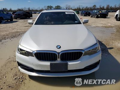 Piąte zdjęcie samochodu w środku: 2017 BMW 530 I VIN:WBAJA5C3XHG456432 - miniatura