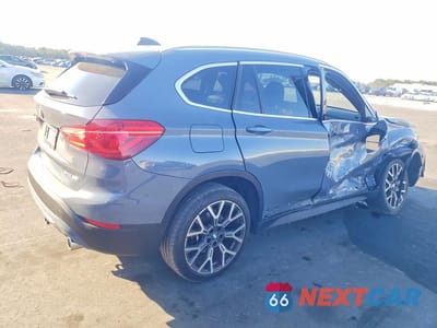 Trzecie zdjęcie samochodu z tyłu: 2021 BMW X1 SDRIVE28I VIN:WBXJG7C06M5S28259 - miniatura