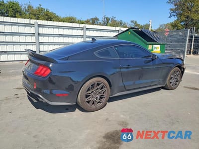 Trzecie zdjęcie samochodu z tyłu: 2020 FORD MUSTANG GT VIN:1FA6P8CFXL5191217 - miniatura