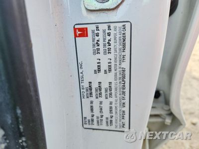 Zdjęcie 13 z 13 samochodu: 2018 TESLA MODEL 3 VIN:5YJ3E1EA4JF003167 - miniatura