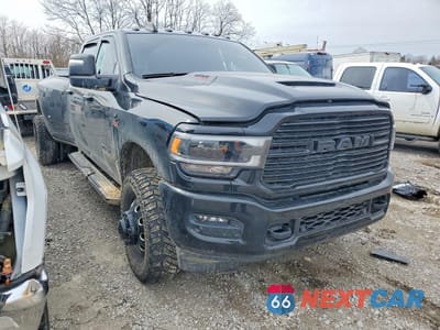 Czwarte zdjęcie samochodu z boku: 2024 DODGE 3500 VIN:3C63RRJL8RG362335 - miniatura