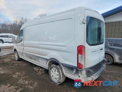 Drugie zdjęcie samochodu z przodu: 2016 FORD TRANSIT T-150 VIN:1FTYE2CM2GKA94413 - miniatura