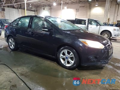 Czwarte zdjęcie samochodu z boku: 2013 FORD FOCUS SE VIN:1FADP3F26DL380530 - miniatura