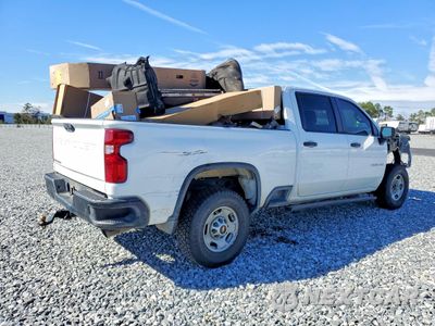 Trzecie zdjęcie samochodu z tyłu: 2024 CHEVROLET SILVERADO K2500 HEAVY DUTY VIN:1GC4YLE71RF277820 - miniatura