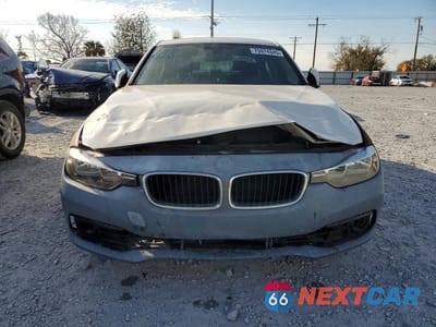 Piąte zdjęcie samochodu w środku: 2016 BMW 320 I VIN:WBA8E1G58GNT37974 - miniatura