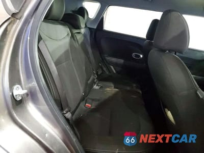 Zdjęcie 10 z 12 samochodu: 2019 KIA SOUL + VIN:KNDJP3A54K7696805 - miniatura