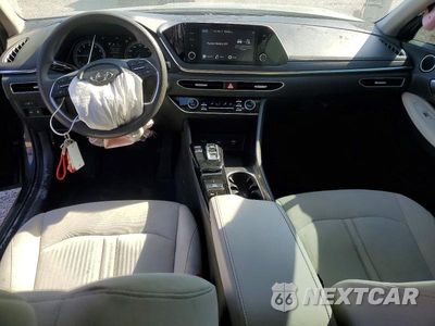 Zdjęcie 8 z 12 samochodu: 2021 HYUNDAI SONATA SEL VIN:KMHL64JA0MA146470 - miniatura