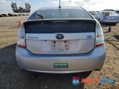 Zdjęcie 6 z 12 samochodu: 2011 TOYOTA PRIUS VIN:JTDKN3DU8B0280309 - miniatura