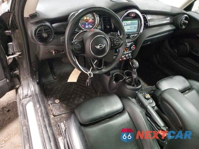 Zdjęcie 8 z 13 samochodu: 2018 MINI COOPER S VIN:WMWXP7C59J2A48807 - miniatura