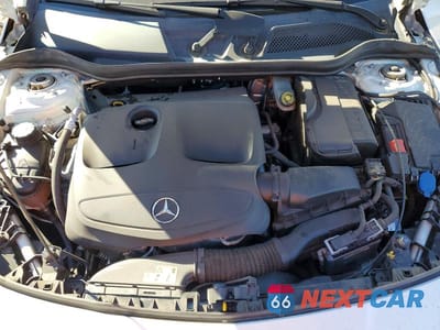 Zdjęcie 11 z 11 samochodu: 2019 MERCEDES-BENZ CLA 250 VIN:WDDSJ4EB9KN742643 - miniatura